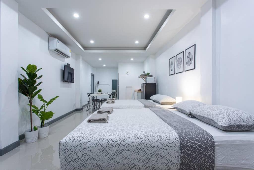 P1 Silom Pan Large Room Full Kitchen Wifi 4-6Pax بانكوك المظهر الخارجي الصورة