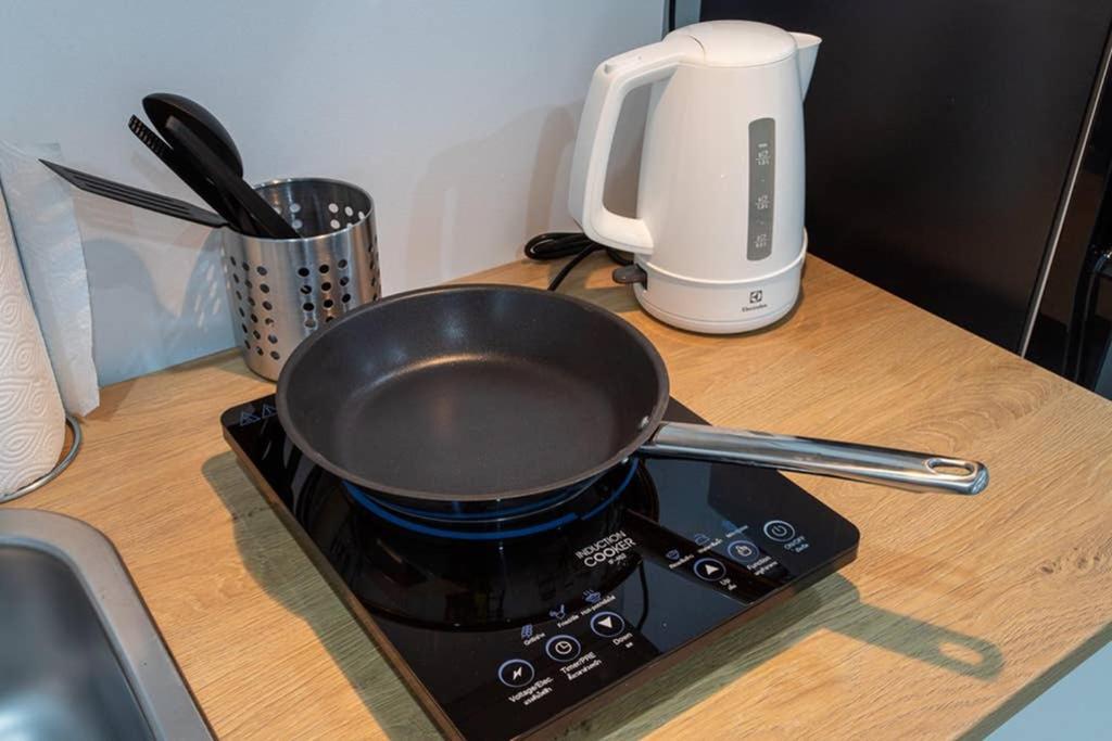 P1 Silom Pan Large Room Full Kitchen Wifi 4-6Pax بانكوك المظهر الخارجي الصورة